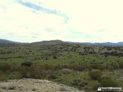Madarquillos a los pies de Buitrago del Lozoya - Sierra Norte de Madrid;hoces de riaza rutas senderi